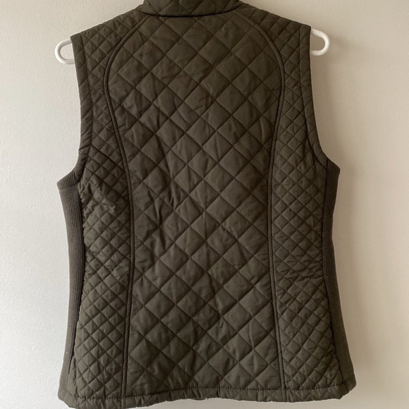 Olive Green Aspen Vest - Picture 4 of 5
